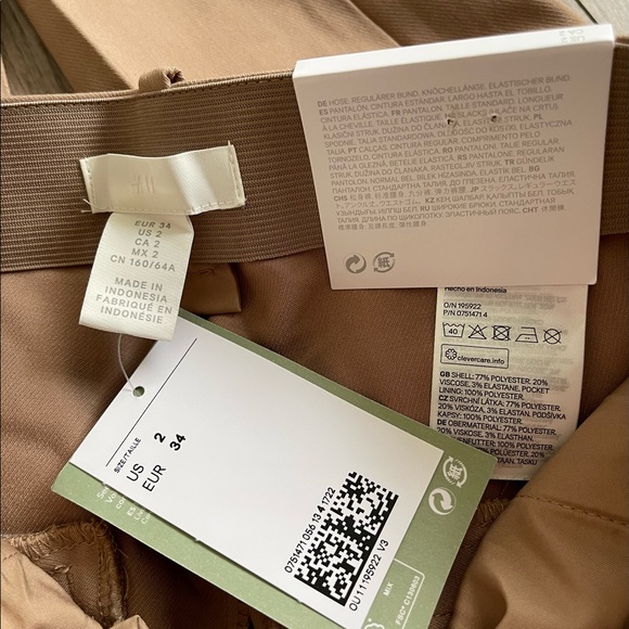 Women’s H&M Tapered Slacks Woven Stretch Fabric Size 2 NWT - Picture 6 of 8